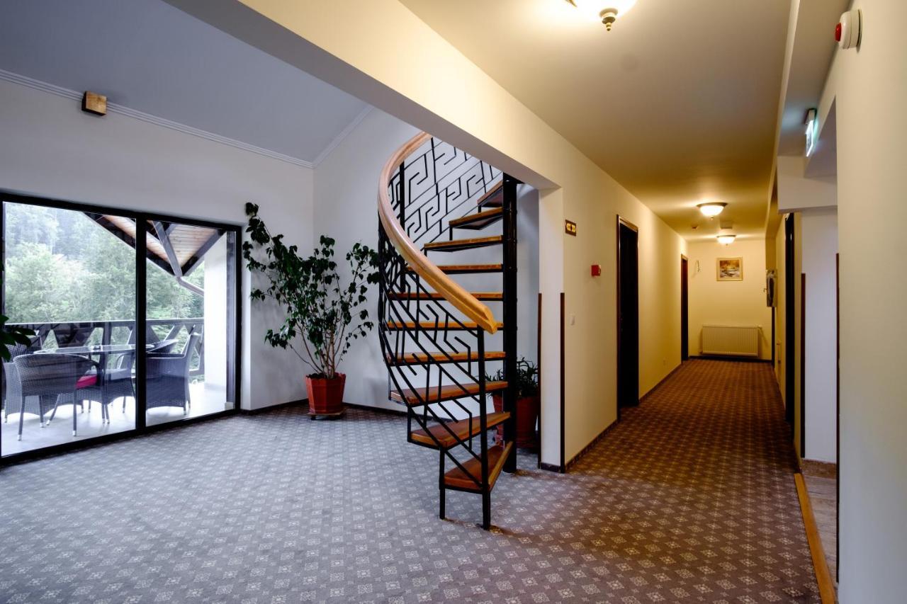 Hotel Poezia Luna Zewnętrze zdjęcie