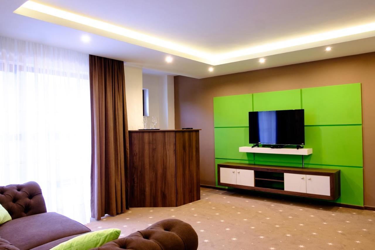 Hotel Poezia Luna Zewnętrze zdjęcie