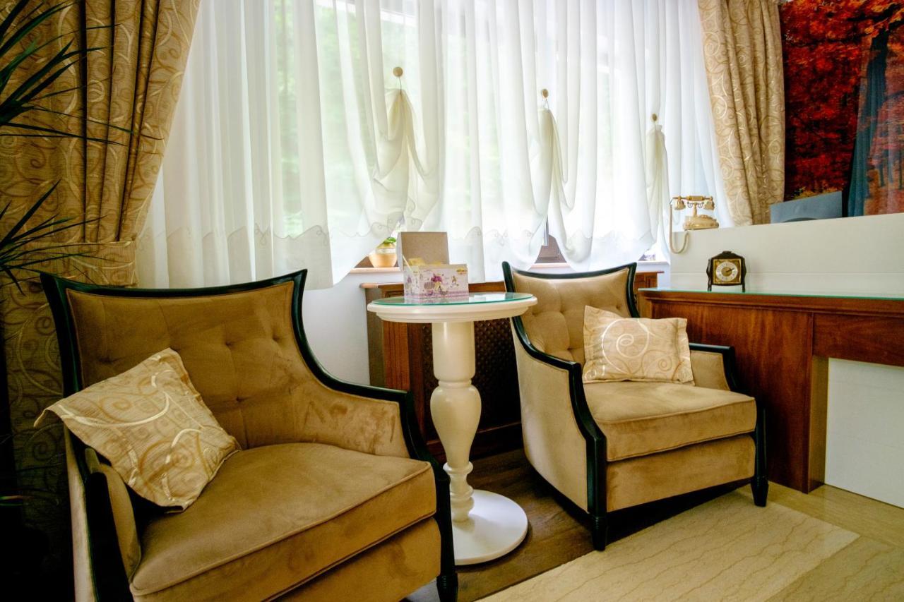 Hotel Poezia Luna Zewnętrze zdjęcie