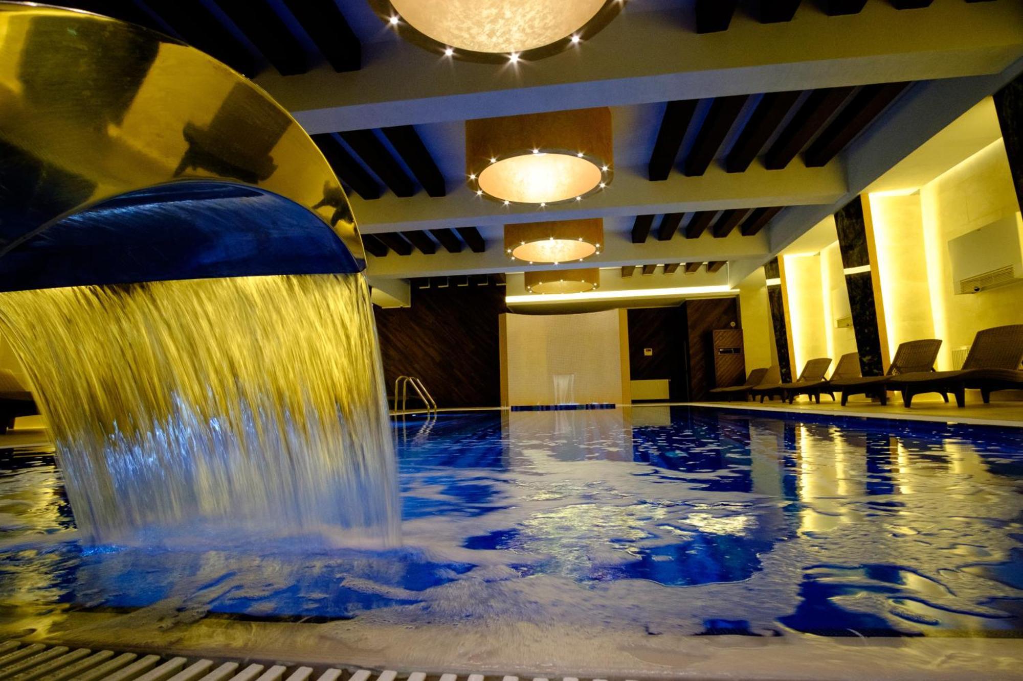 Hotel Poezia Luna Zewnętrze zdjęcie