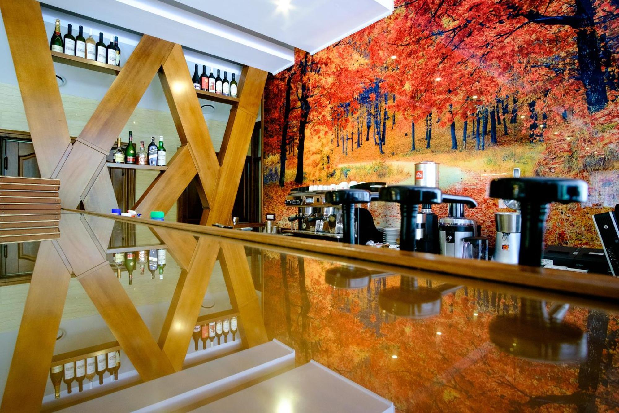 Hotel Poezia Luna Zewnętrze zdjęcie